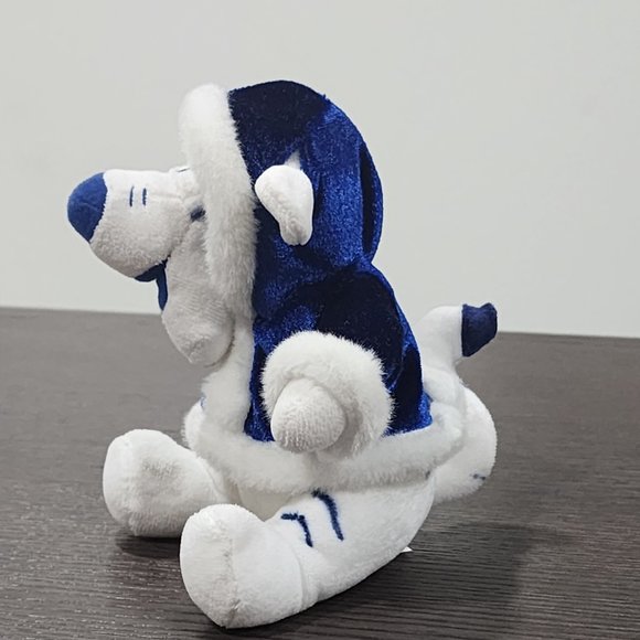 Mini-Tigger (Holiday Edition) - Picture 3 of 7